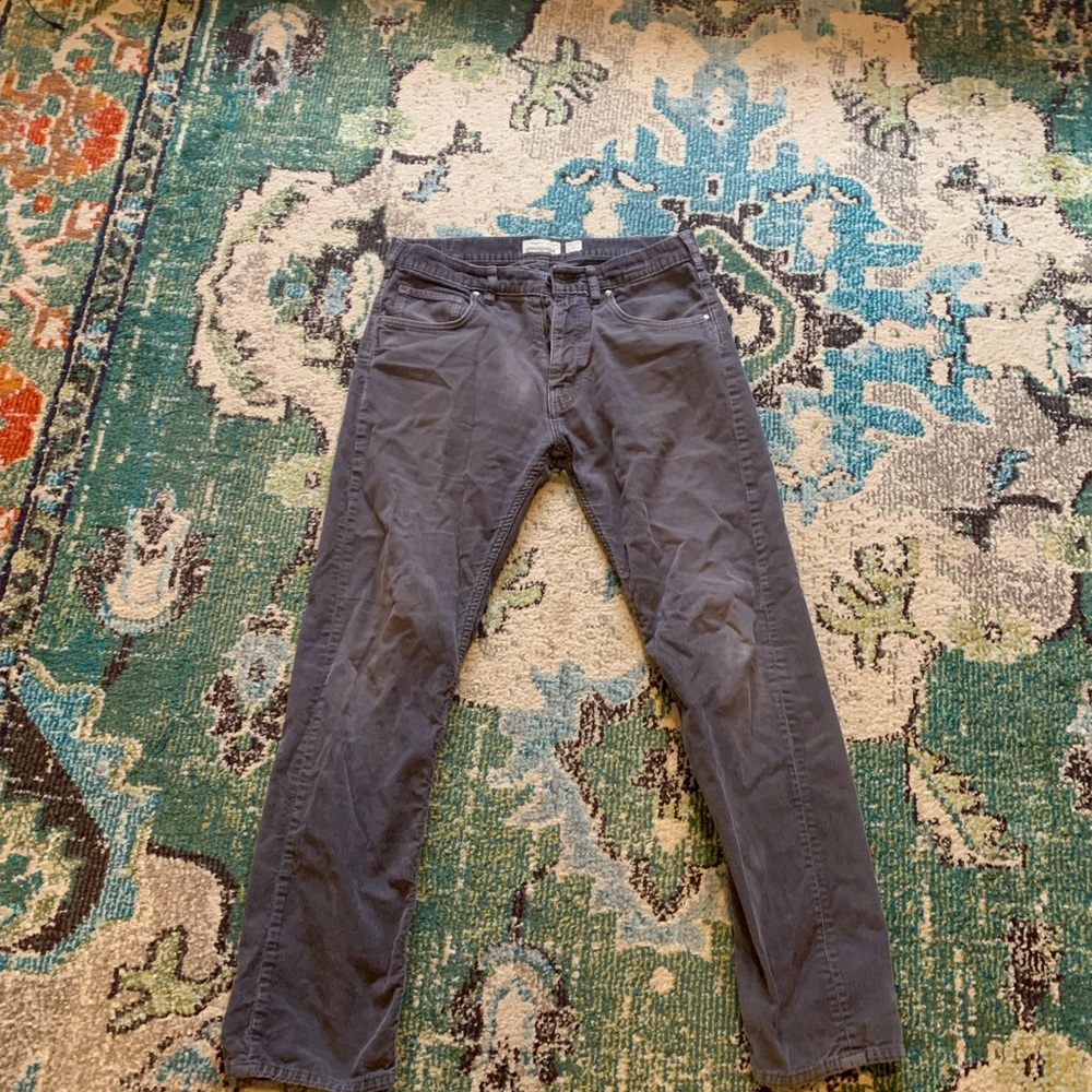 Paragonia 32x32 corduroy pants
